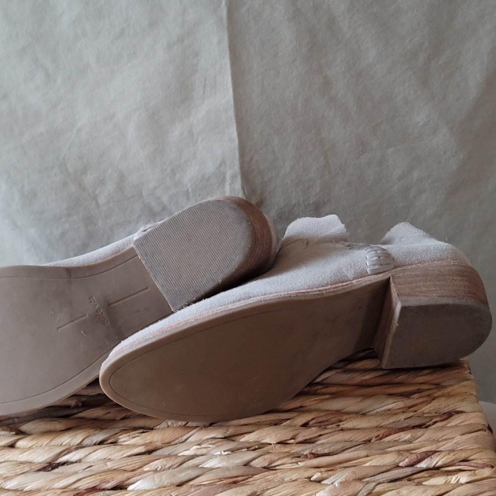 Dolce Vita Gray Ankle Boots for Stylish Comfort - Picture 4 of 7